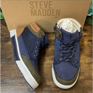 Steve Madden Boys BCalvin High Top Sneakers Size 3